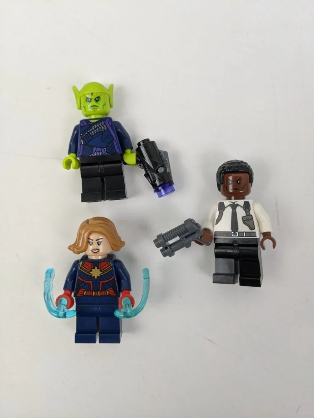 LEGO 76127 Captain Marvel & Skrull Attack w/ Manual NO CAT